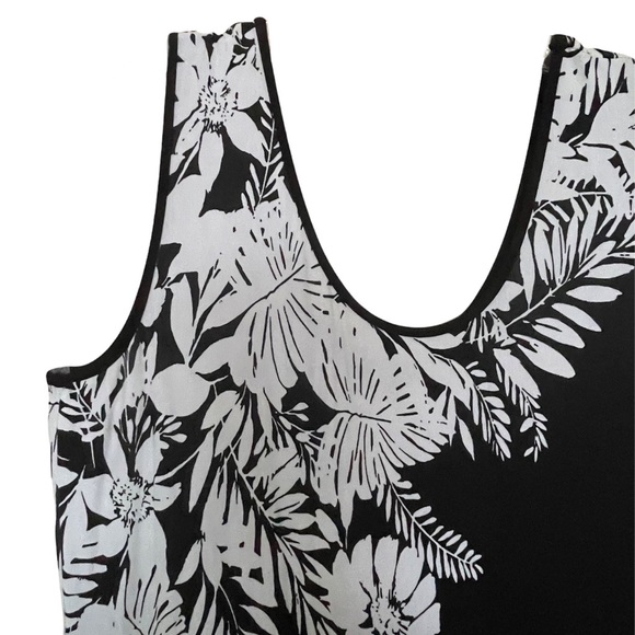 Mario Serrani Floral Maxi Dress - Picture 6 of 9